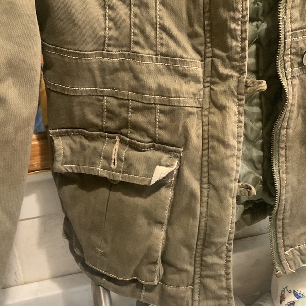 Plugg Jacket - image 3